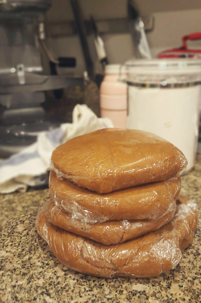 gingersnaps cookie dough gingerbread